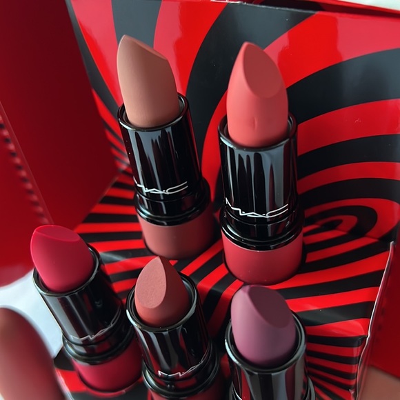 Mac Lipstick 5 piece Multi Color New - Picture 8 of 16